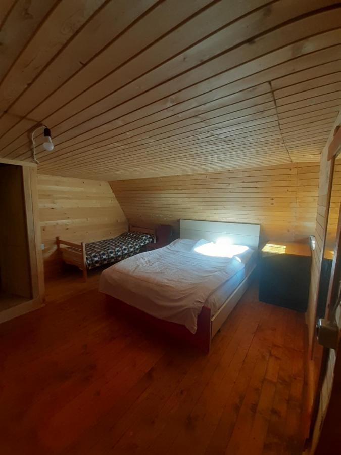 Bujtina 2 Casa de hóspedes